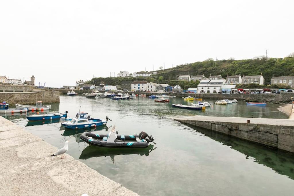 Kota Restaurant & Rooms Porthleven Ngoại thất bức ảnh